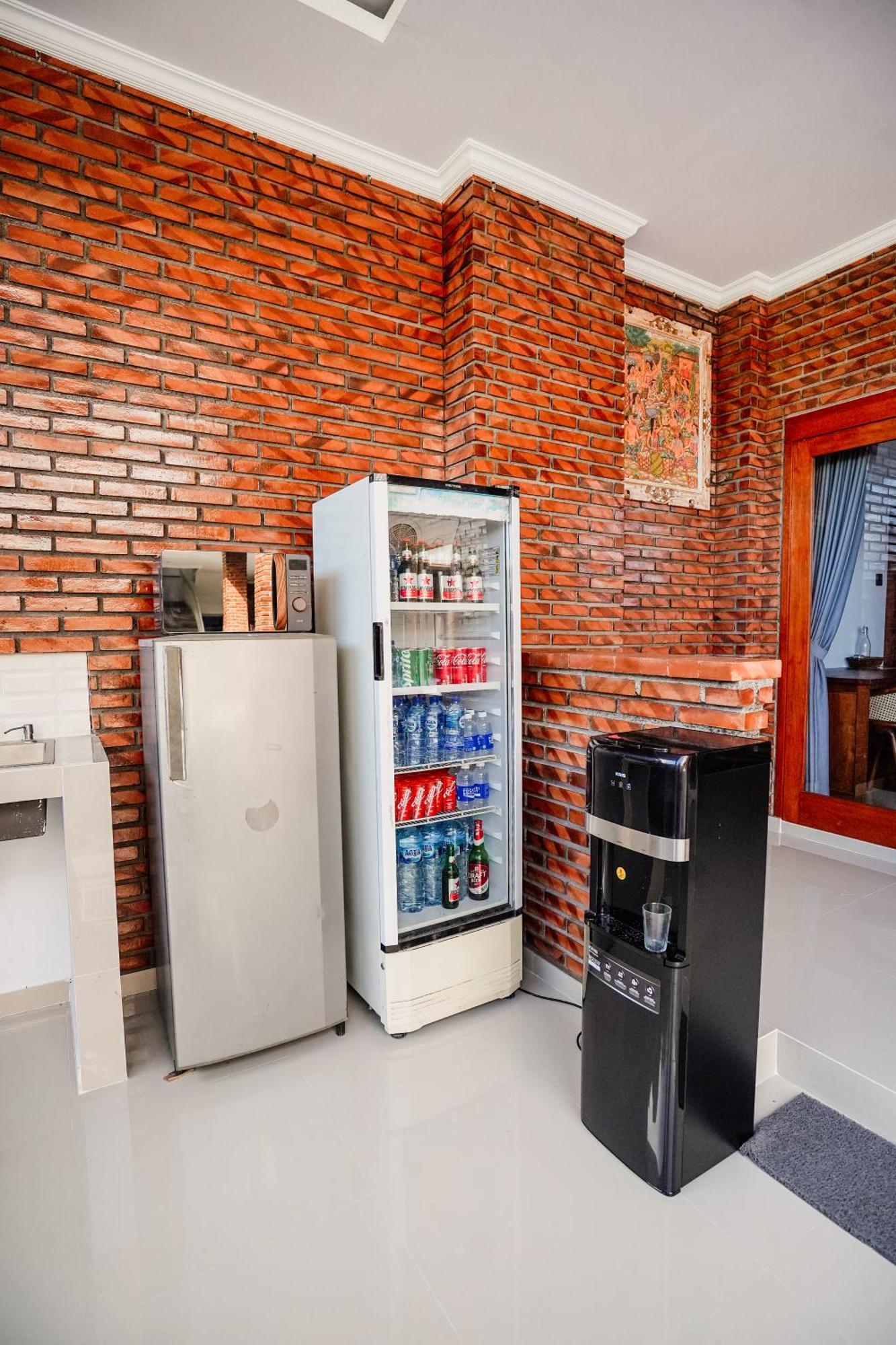 Pondok Yogi Guest House Canggu Экстерьер фото